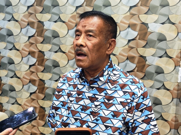 Komisaris Persib, Umuh Muchtar