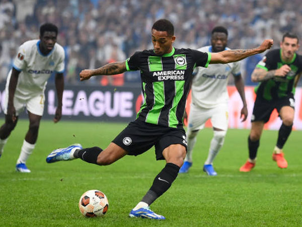 Bangkit Dari Ketinggalan, Brighton and Hove Albion Tahan Imbang Marseille