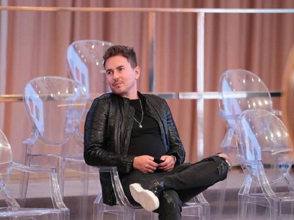 Jorge Lorenzo tak terkejut lihat perpisahan Marc Marquez dengan Repsol Honda.