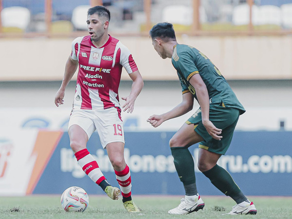 Penyerang Persis Solo, David Roni Gonzalez sempat membawa timnya unggul