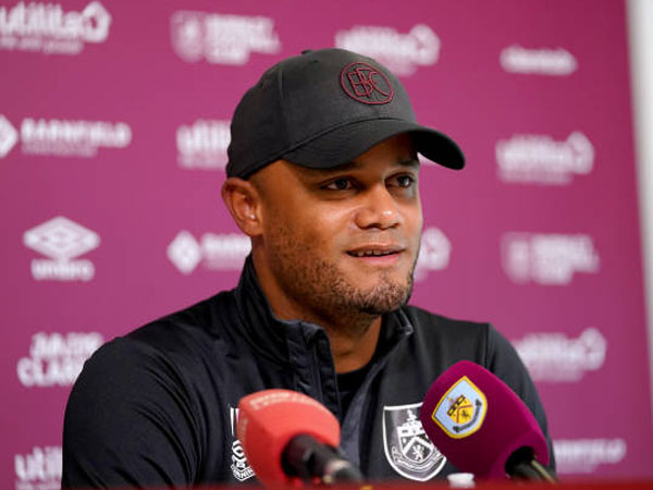 Poin Penting Konferensi Pers Vincent Kompany Jelang Laga Lawan Chelsea