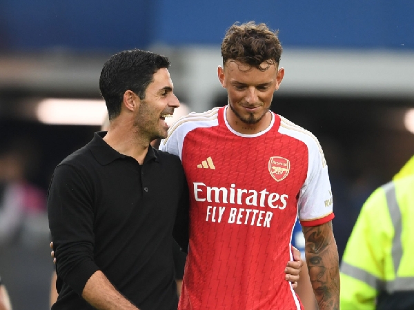 Mikel Arteta dan Ben White