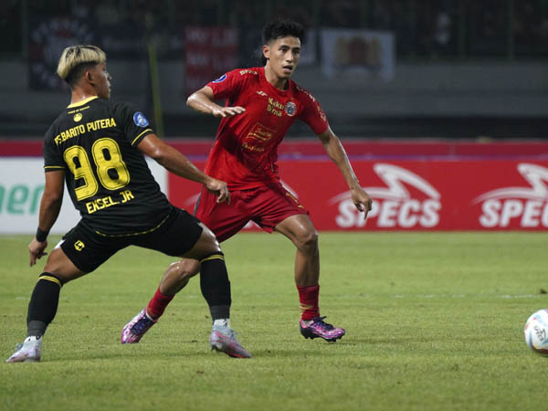 Gelandang Persija Jakarta, Hanif Sjahbandi di laga kontra Barito Putera