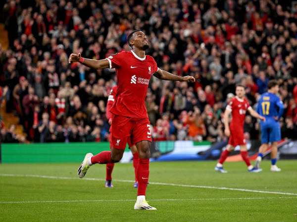 Setelah 21 Tahun, Ryan Gravenberch Samai Prestasi Mantan Striker Liverpool