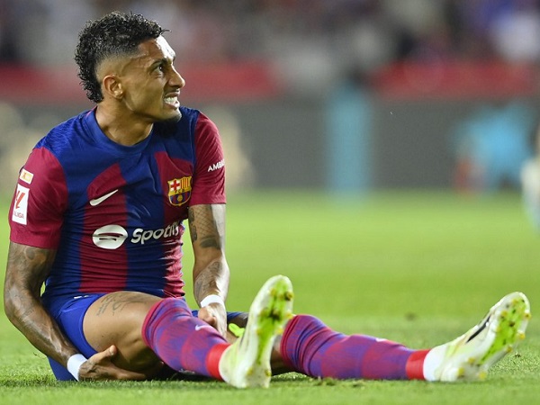 Winger Barcelona, Raphinha. (Images: Getty)