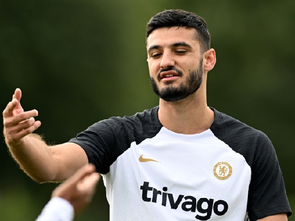 Armando Broja dipulangkan ke Chelsea oleh timnas Albania