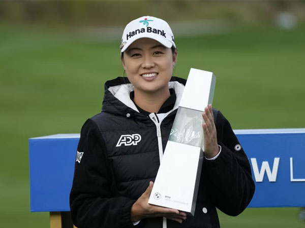 Ini gelar LPGA ke-10 bagi Minjee Lee dan kemenangan kedua dari tiga turnamen terakhirnya setelah menjuarai Kroger Queen City Championship pada Juli lalu. (Foto: Golf Digest)