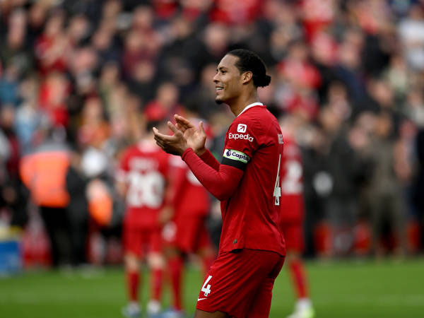Sami Hyypia Yakin Virgil van Dijk Akan Kembali ke Puncak Performanya