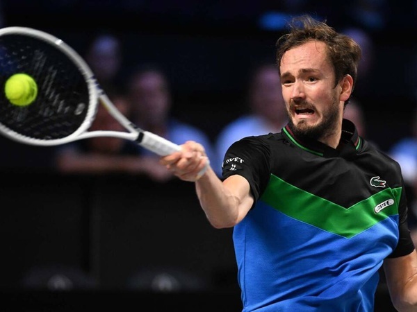 Kubur Harapan Karen Khachanov, Daniil Medvedev Kembali Ke Semifinal Di Wina