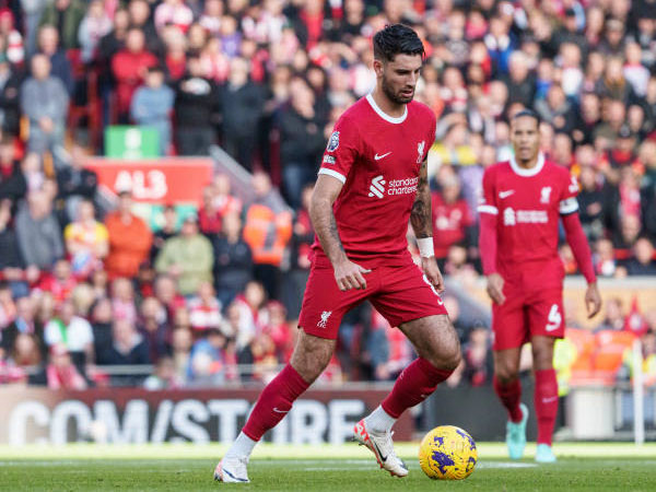 Buat Perbedaan di Lini Tengah Liverpool, Dominik Szoboszlai Dapat Pujian