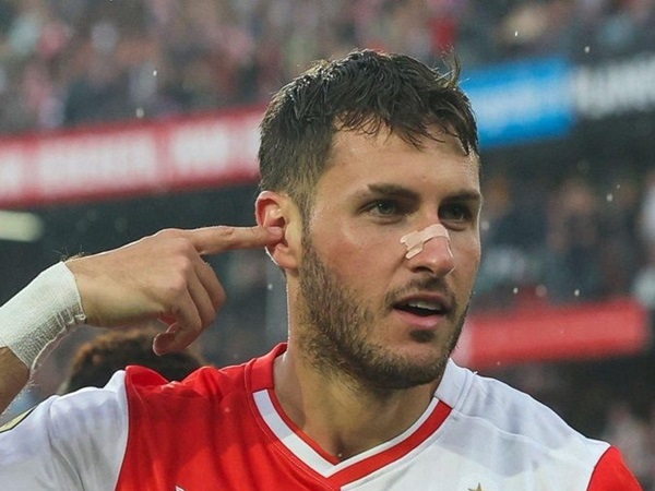 Striker buruan Tottenham