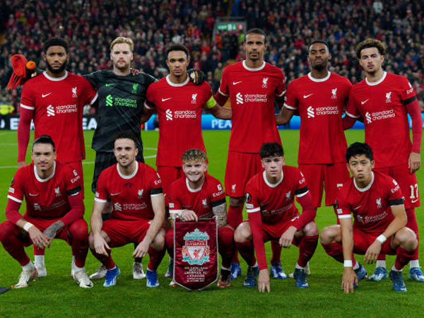 Semua Gelandang Baru Liverpool Punya Keunikan Masing-masing