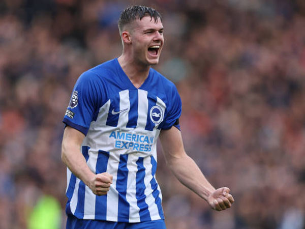 Bobol Gawang Fulham, Evan Ferguson Samai Rekor Wayne Rooney