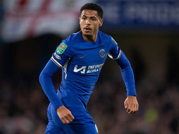 Bek Chelsea, Levi Colwill