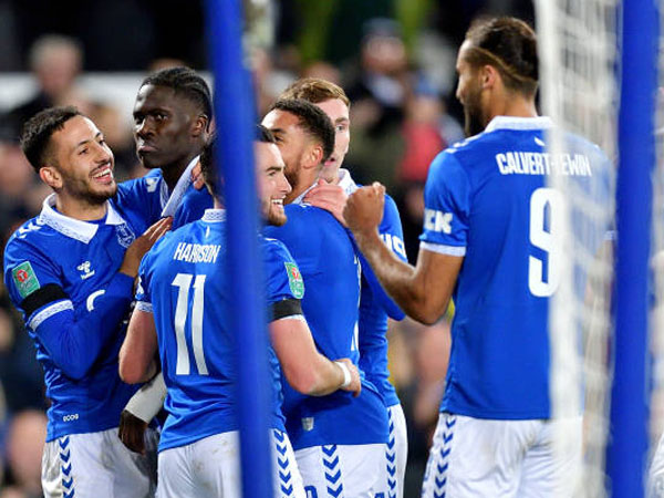 Singkirkan Burnley, Sean Dyche: Everton Pantas Menang