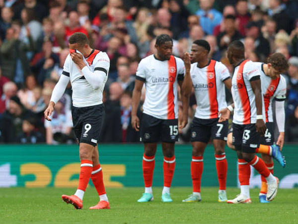 Luton Town Kehilangan 7 Pemain Jelang Pertandingan Melawan Liverpool