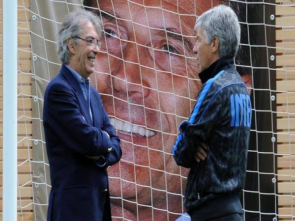 Massimo Moratti mengaku sama sekali tidak menyesal pernah memecat Gian Piero Gasperini dari jabatannya sebagai manajer Inter Milan / via Getty Images