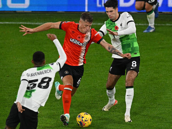 Mantan Striker United Puji Penampilan Ross Barkley Saat Lawan Liverpool