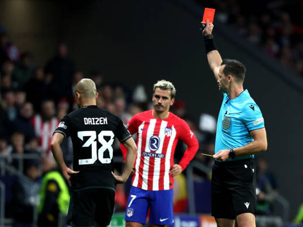 Pemain Celtic Dikartu Merah, Brendan Rodgers Kritik Sistem VAR