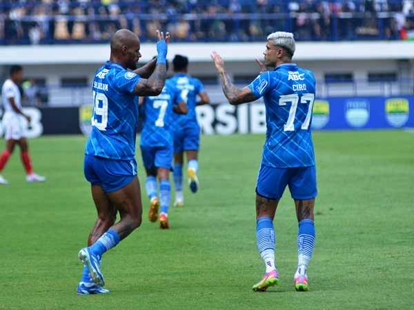 Bojan Hodak sesalkan Persib kecolongan dua kali