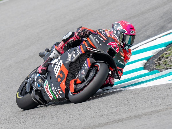 Kecepatan Ducati yang superior buat Aleix Espargaro merasa iri.