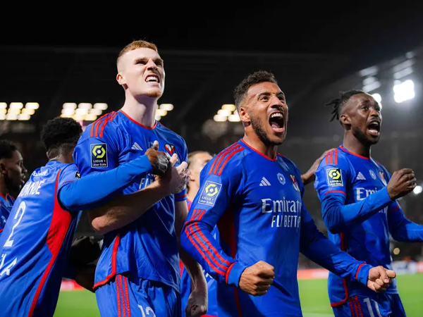 Jake O'Brien mencetak gol kemenangan untuk Lyon pada laga kontra Rennes