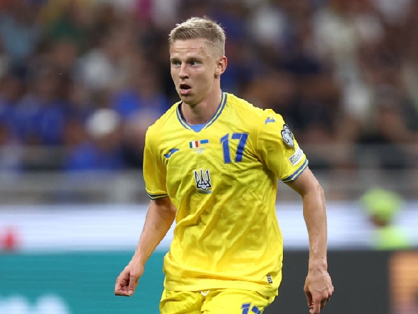Bek Arsenal dan Ukraina, Oleksandr Zinchenko