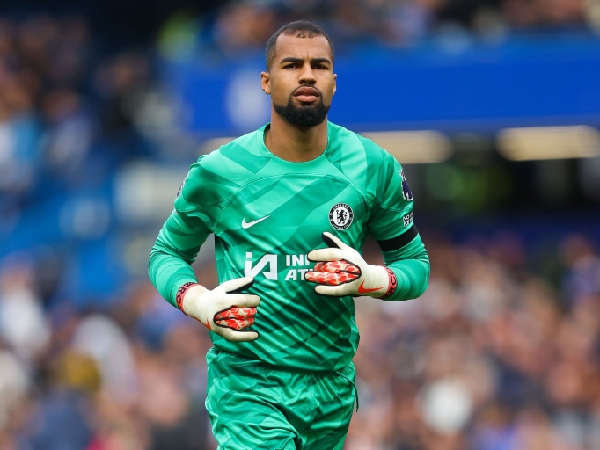 Penjaga gawang Chelsea, Robert Sanchez