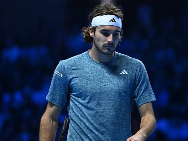 Stefanos Tsitsipas Mengaku Benar-Benar Sedih Terkait Cedera Punggung Di Turin