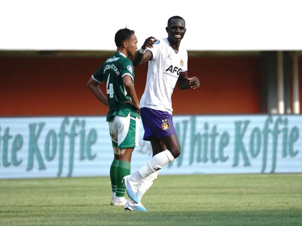 Penyerang Persik Kediri, Flavio Silva