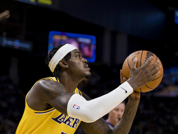 Darvin Ham bersabar tunggu Jarred Vanderbilt pulih.