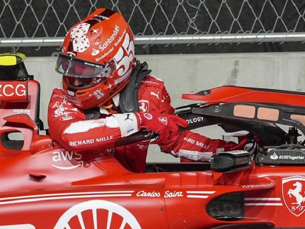 Ferrari, Carlos Sainz
