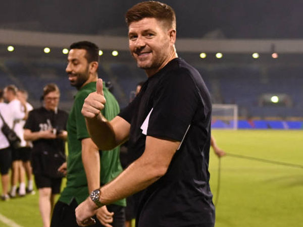 Gerrard Sebut Ronaldo Pemain Terhebat, Meski Pernah Soroti Messi