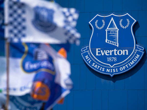 Hukuman Premier League Terhadap Everton Picu Kontroversi Politik