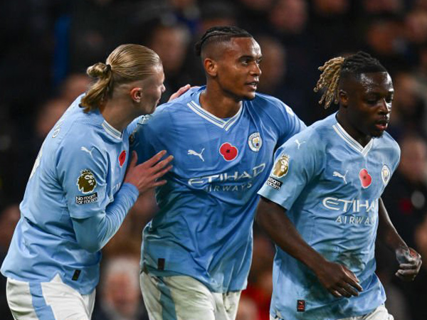 Pemain Manchester City.