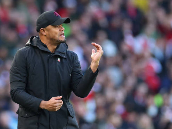 Vincent Kompany Tak Pedulikan Pengurangan Poin Everton