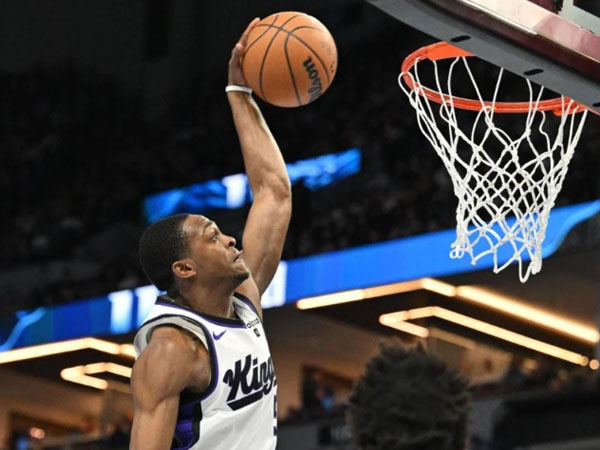 De'Aaron Fox mencetak 36 poin dan 12 assist saat Sacramento Kings mengalahkan Minnesota Timberwolves 124-111. (Foto: AP)