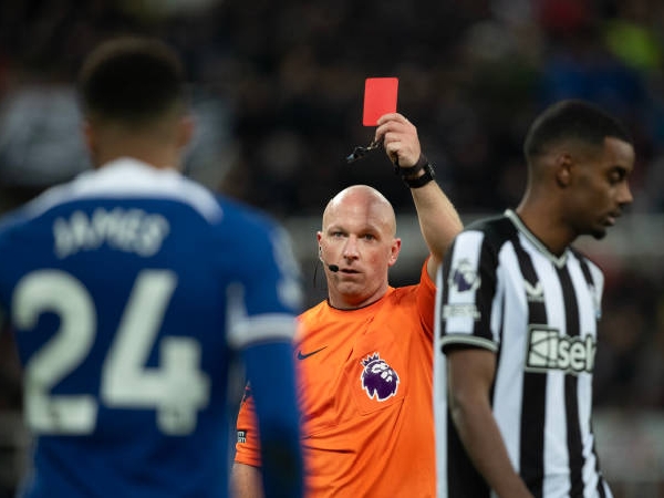 Reece James akan melewatkan satu pertandingan untuk Chelsea