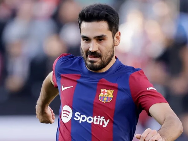 Xavi Bantah Klaim Gundogan Bakal Tinggalkan Barcelona