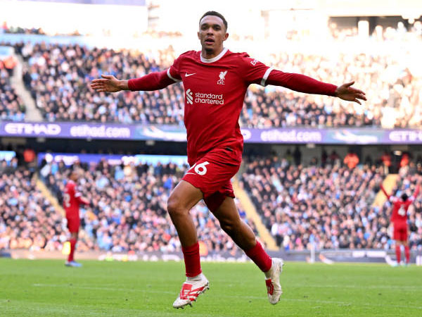 Jurgen Klopp Diyakini Akan Tetap Jadikan Trent Alexander-Arnold Sebagai RB