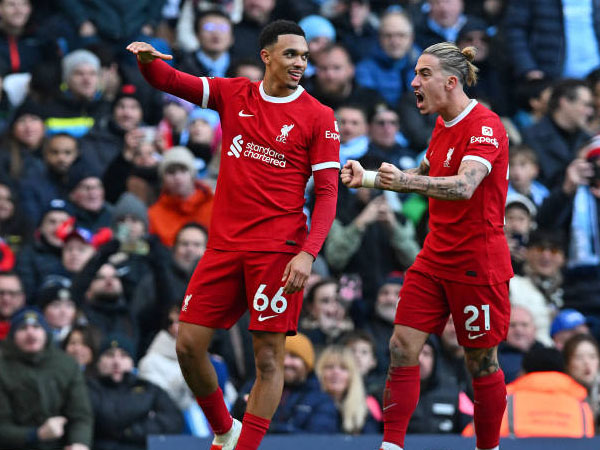 Tampil Impresif Lawan City, Kostas Tsimikas Puji Trent Alexander-Arnold