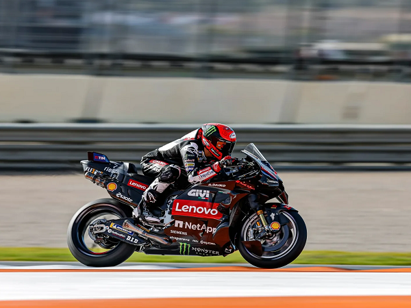 Hasil tes pasca musim di Valencia sudah cukup buat Francesco Bagnaia puas.