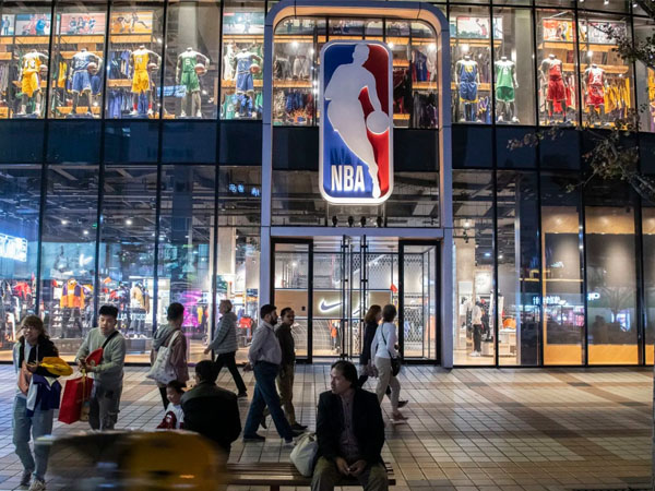 Komite Kongres AS menyatakan keprihatinannya atas potensi keterlibatan serikat pemain dalam penggunaan tenaga kerja paksa di China. (Foto: AP)