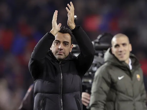 Xavi Hernandez Lega Barcelona Lolos 16 Besar Liga Champions