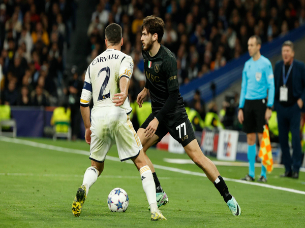 Ayah Khvicha Kvaratskhelia mengungkapkan jika sang putra masih memiliki mimpi untuk bergabung dengan Real Madrid suatu hari nanti / via Getty Images