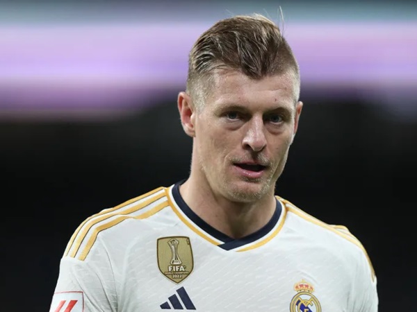 Ancelotti Memuji Penampilan Memukau Kroos Saat Kalahkan Granada