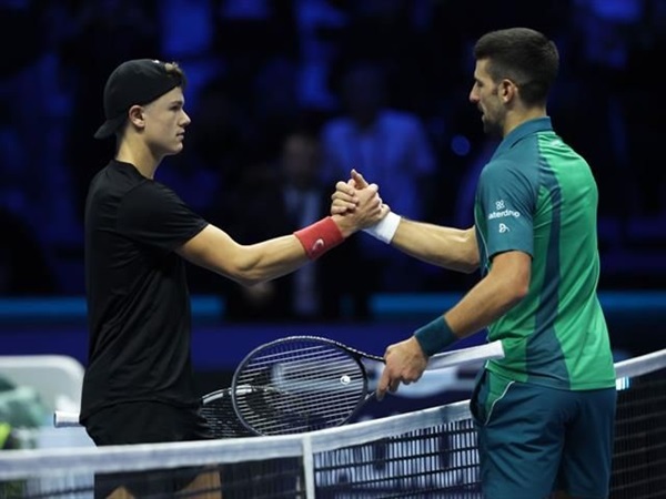 Holger Rune Akui Ingin Paksa Novak Djokovic Pensiun Dengan Sering Mengalahkannya