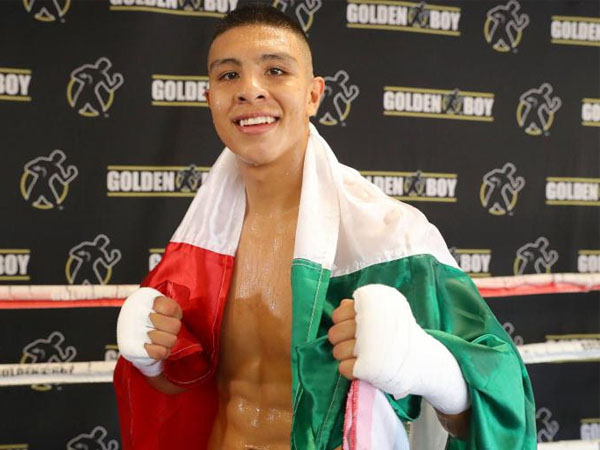 Jaime Munguia akan coba melakukan apa yang tak bisa dilakukan Canelo Alvarez, yakni meng-KO John Ryder. (Foto: Ring TV)