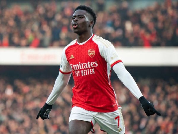 Mikel Arteta memberikan pujian kepada Bukayo Saka