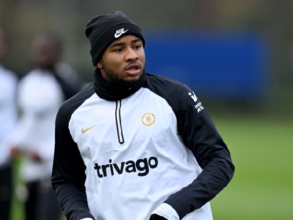 Christopher Nkunku masih menantikan debutnya untuk Chelsea